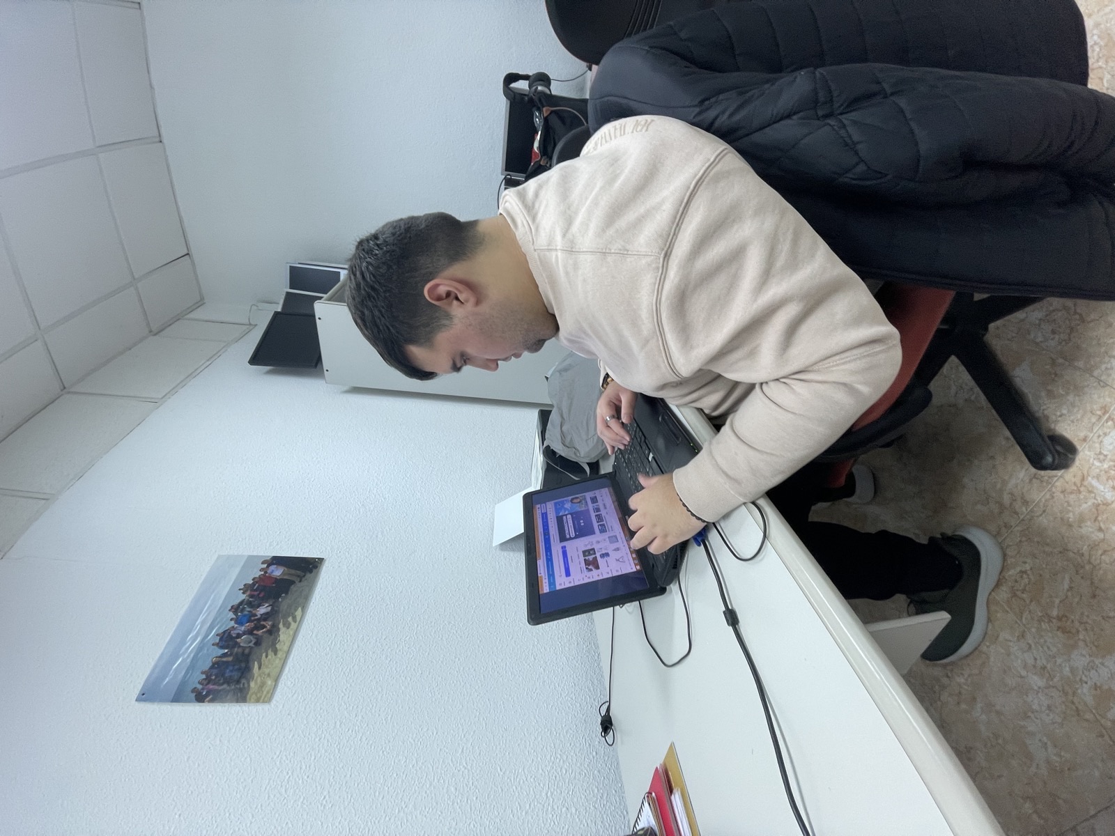 Taller de informática de AVI Málaga
